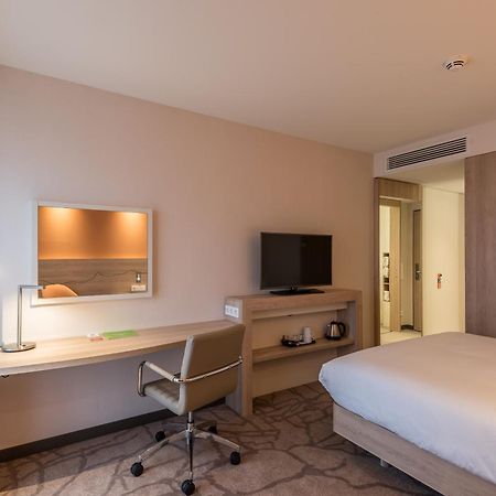 Hampton By Hilton Freiburg Hotel Ngoại thất bức ảnh