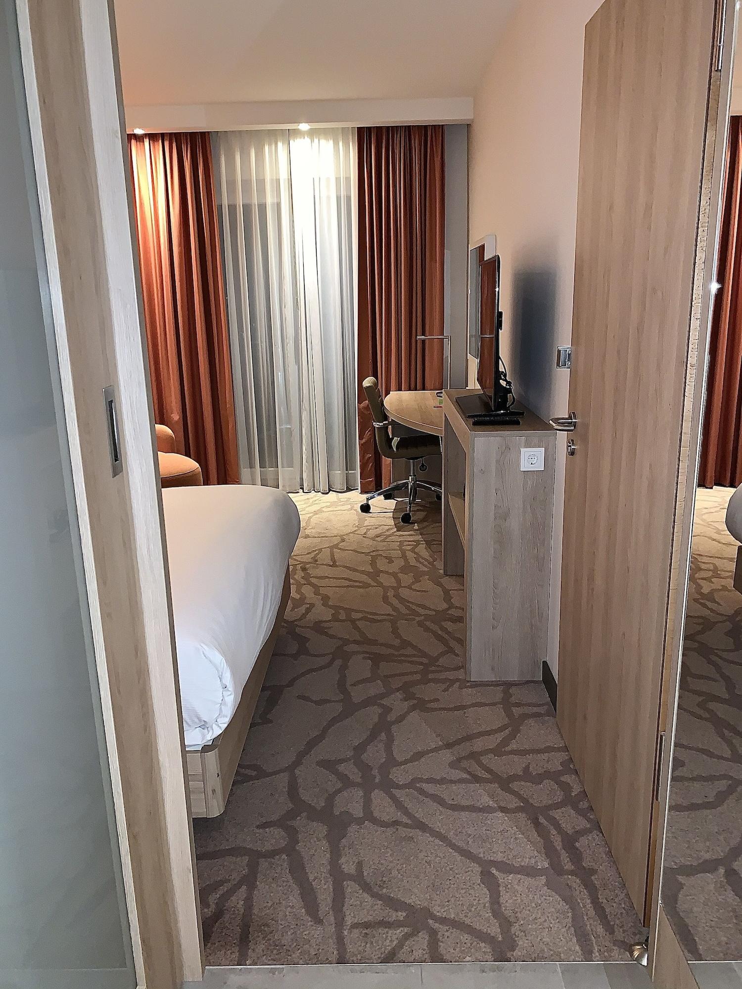 Hampton By Hilton Freiburg Hotel Ngoại thất bức ảnh