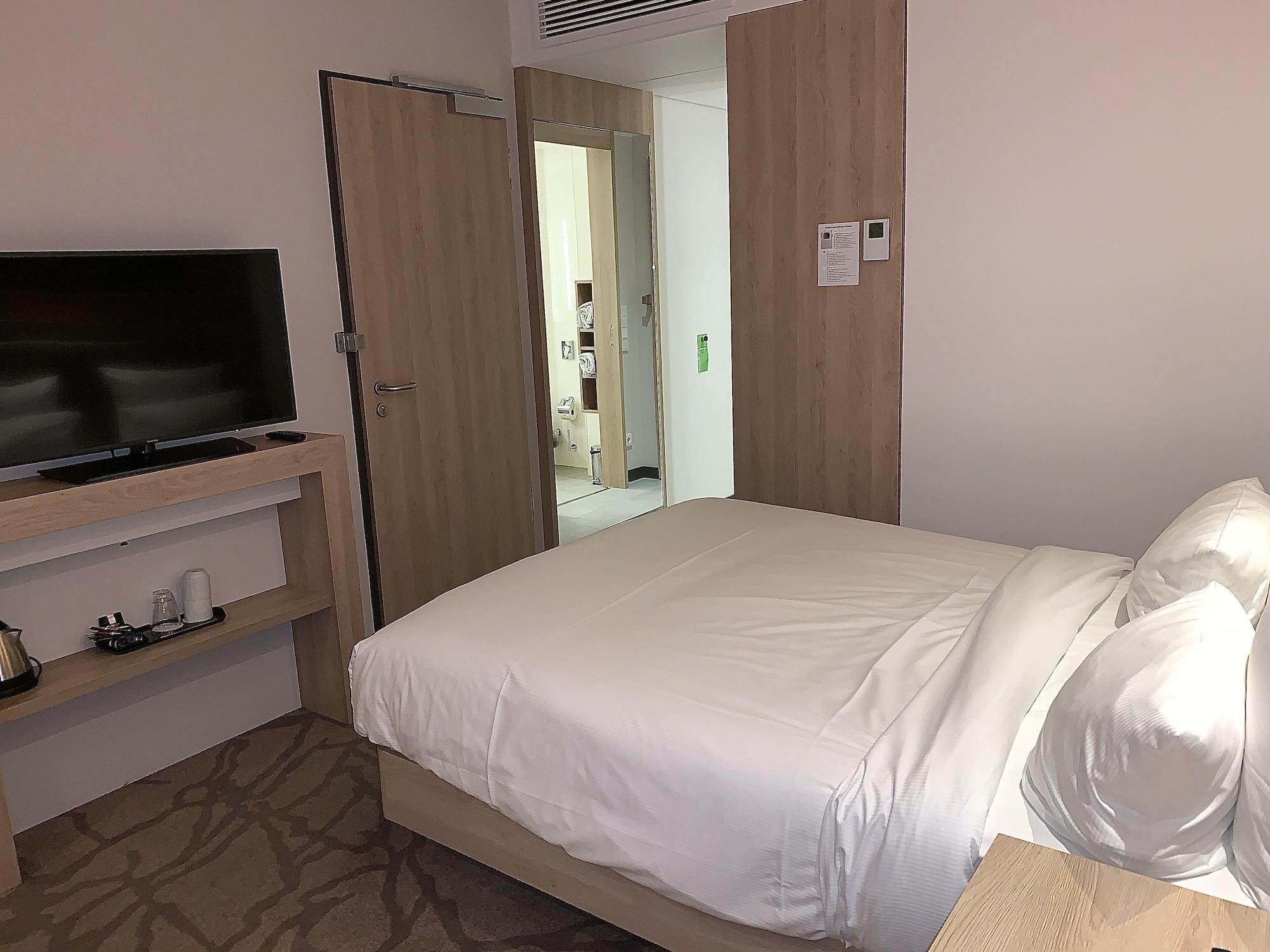 Hampton By Hilton Freiburg Hotel Ngoại thất bức ảnh