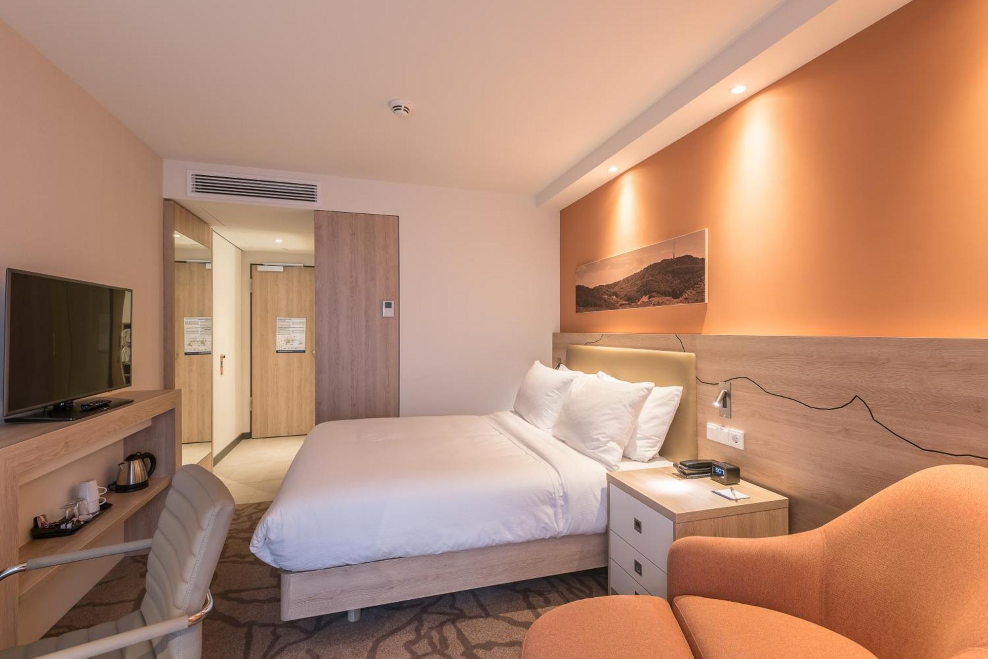 Hampton By Hilton Freiburg Hotel Ngoại thất bức ảnh