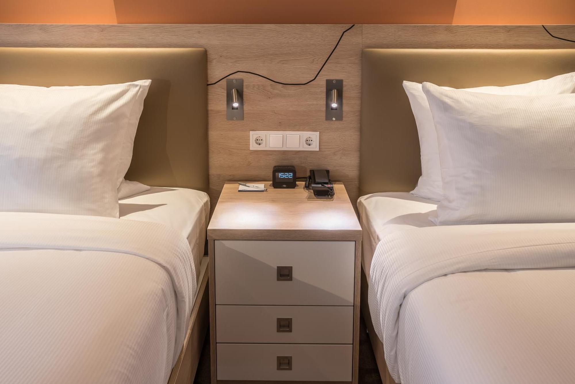 Hampton By Hilton Freiburg Hotel Ngoại thất bức ảnh