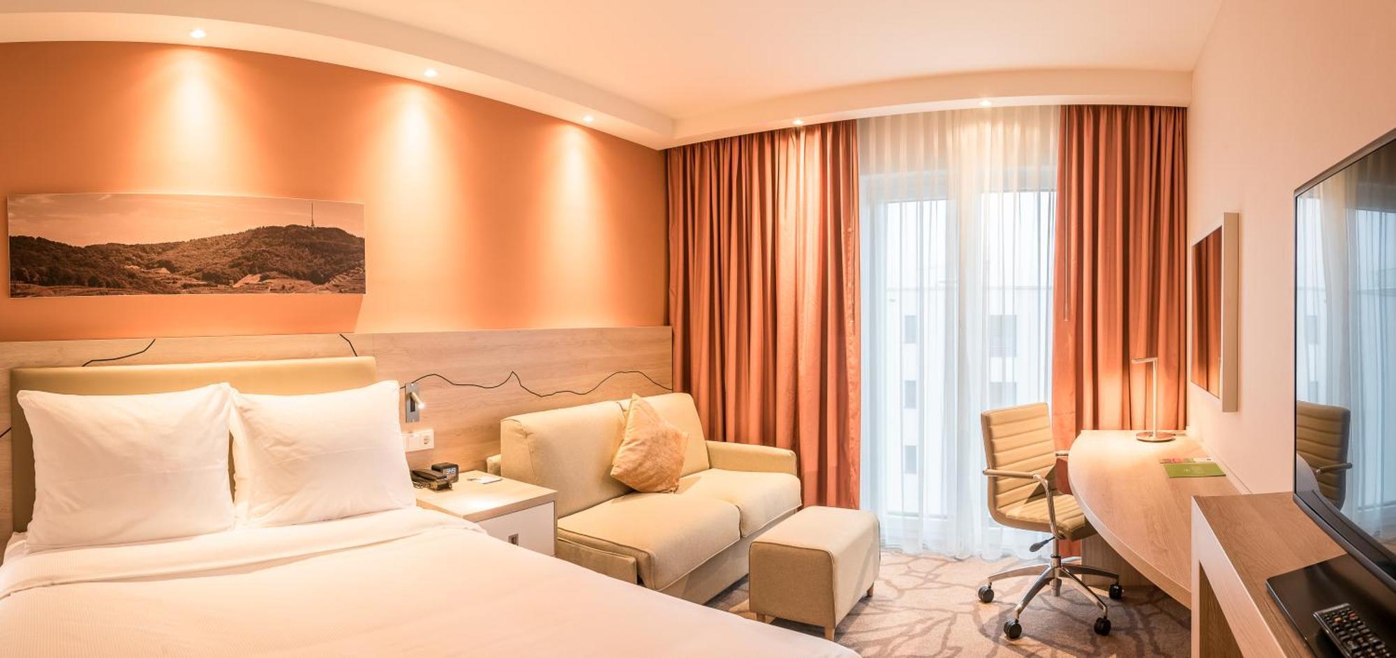Hampton By Hilton Freiburg Hotel Ngoại thất bức ảnh
