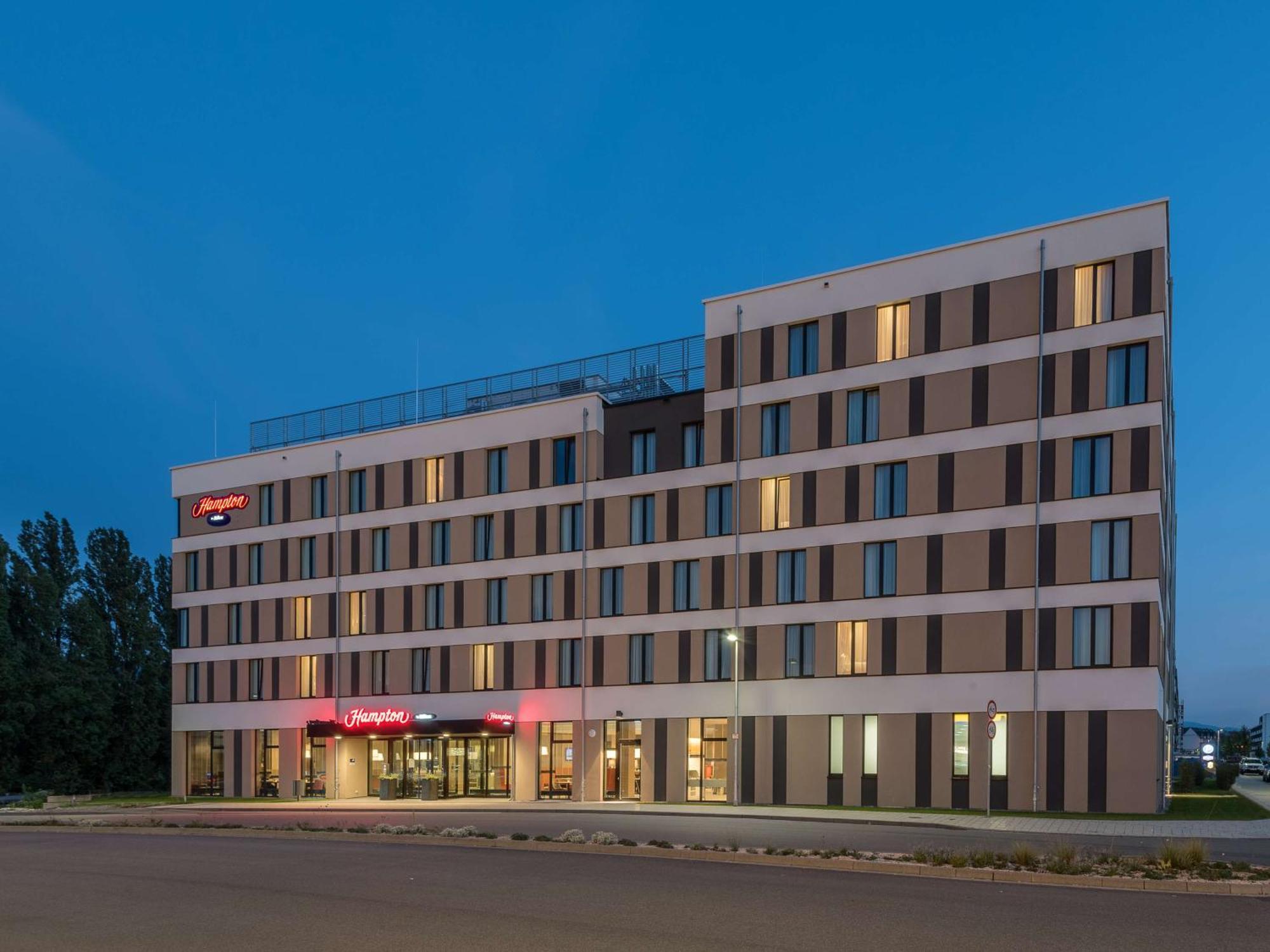 Hampton By Hilton Freiburg Hotel Ngoại thất bức ảnh