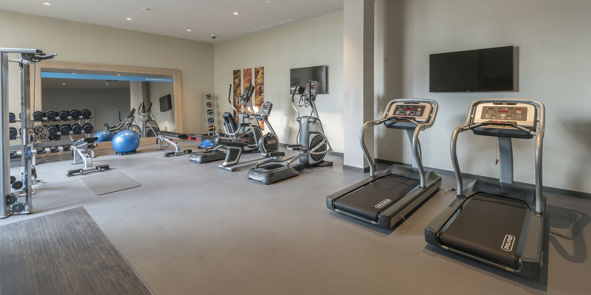 Hampton By Hilton Freiburg Hotel Ngoại thất bức ảnh