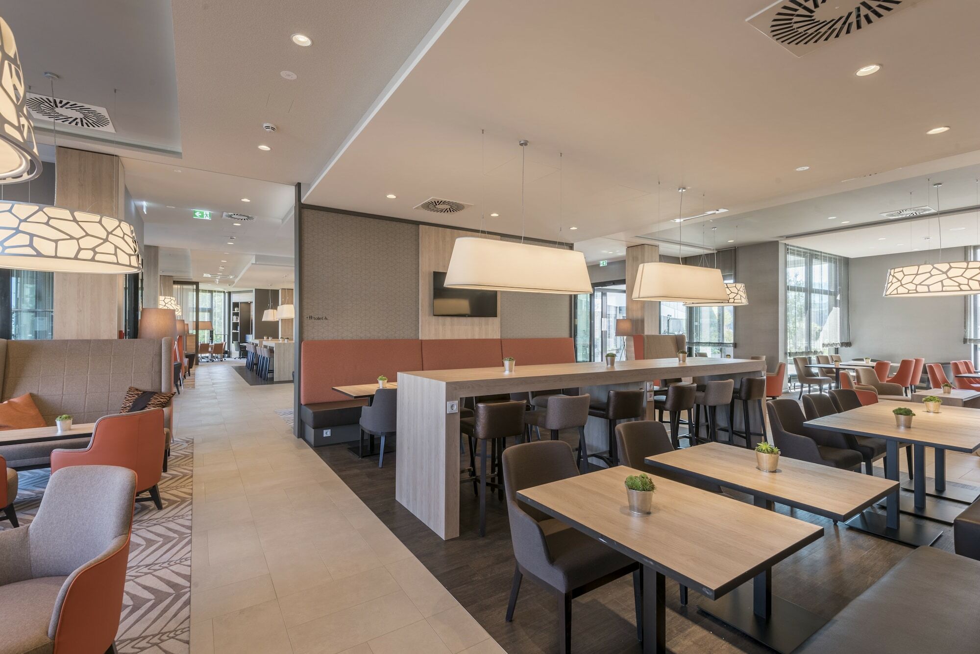 Hampton By Hilton Freiburg Hotel Ngoại thất bức ảnh